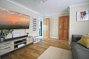 Living Room- click for photo gallery